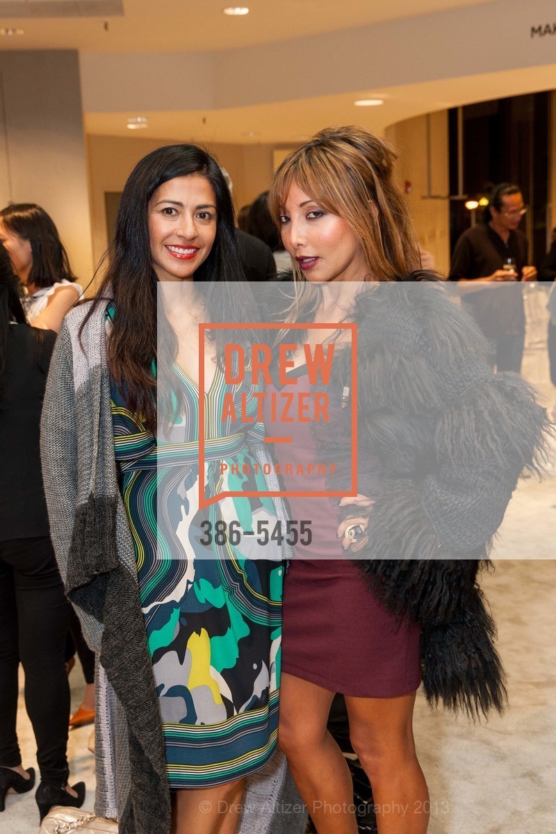 Laura Moreno, Karen Tamblyn, SAKS FIFTH AVENUE and CADILLAC Host Making of a Look Fashion Show, US, October 10th, 2013, Photo #386-5455 Laura Moreno, Karen Tamblyn, Photo #386-5455