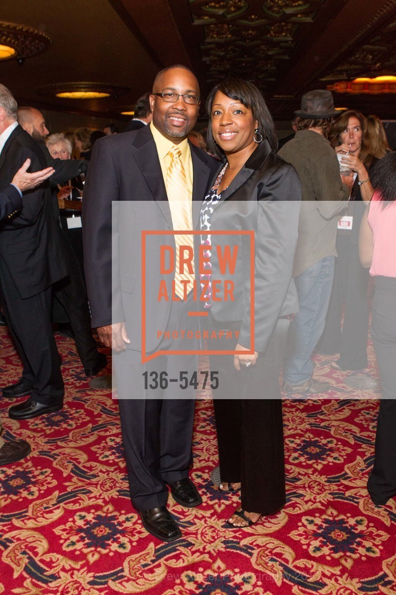 Sam Cobbs, Lavonna Martin-Cobbs, FIRST PLACE FOR YOUTH at Fox Theater, US, May 23rd, 2013, Photo #136-5475 Sam Cobbs, Lavonna Martin-Cobbs, Photo #136-5475