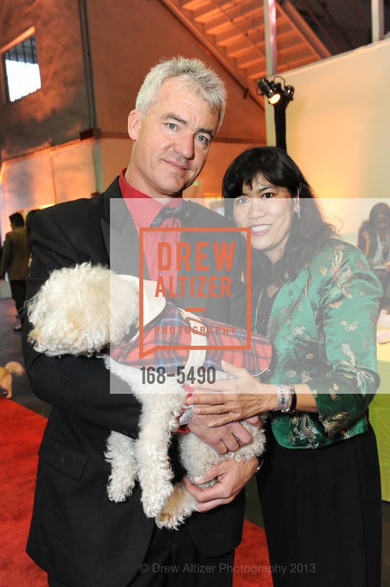 Tony Godkin, Loretta Wong, CLAW presents the 17th Annual Bark & Whine Ball Benefitting the SFSPCA, US, March 20th, 2013, Photo #168-5490 Tony Godkin, Loretta Wong, Photo #168-5490
