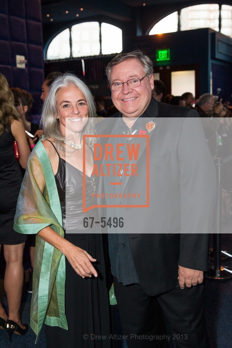 Sharon Tetlow, Mike Smith, MACY'S Passport Presents GLAMORAMA 2013, Orpheum Theatre. 1192 Market Street, September 19th, 2013, Photo #67-5496 Sharon Tetlow, Mike Smith, Photo #67-5496