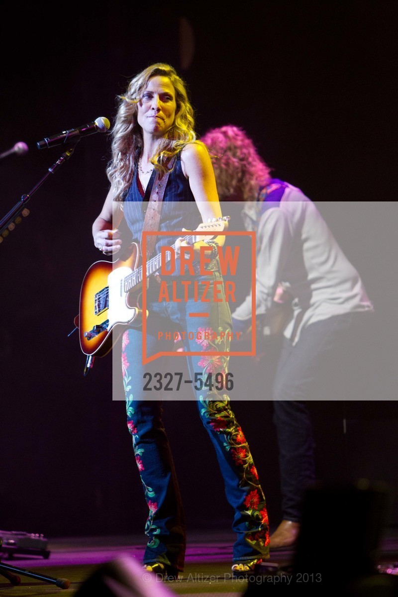 Performance By Sheryl Crow, Photo #2327-5496