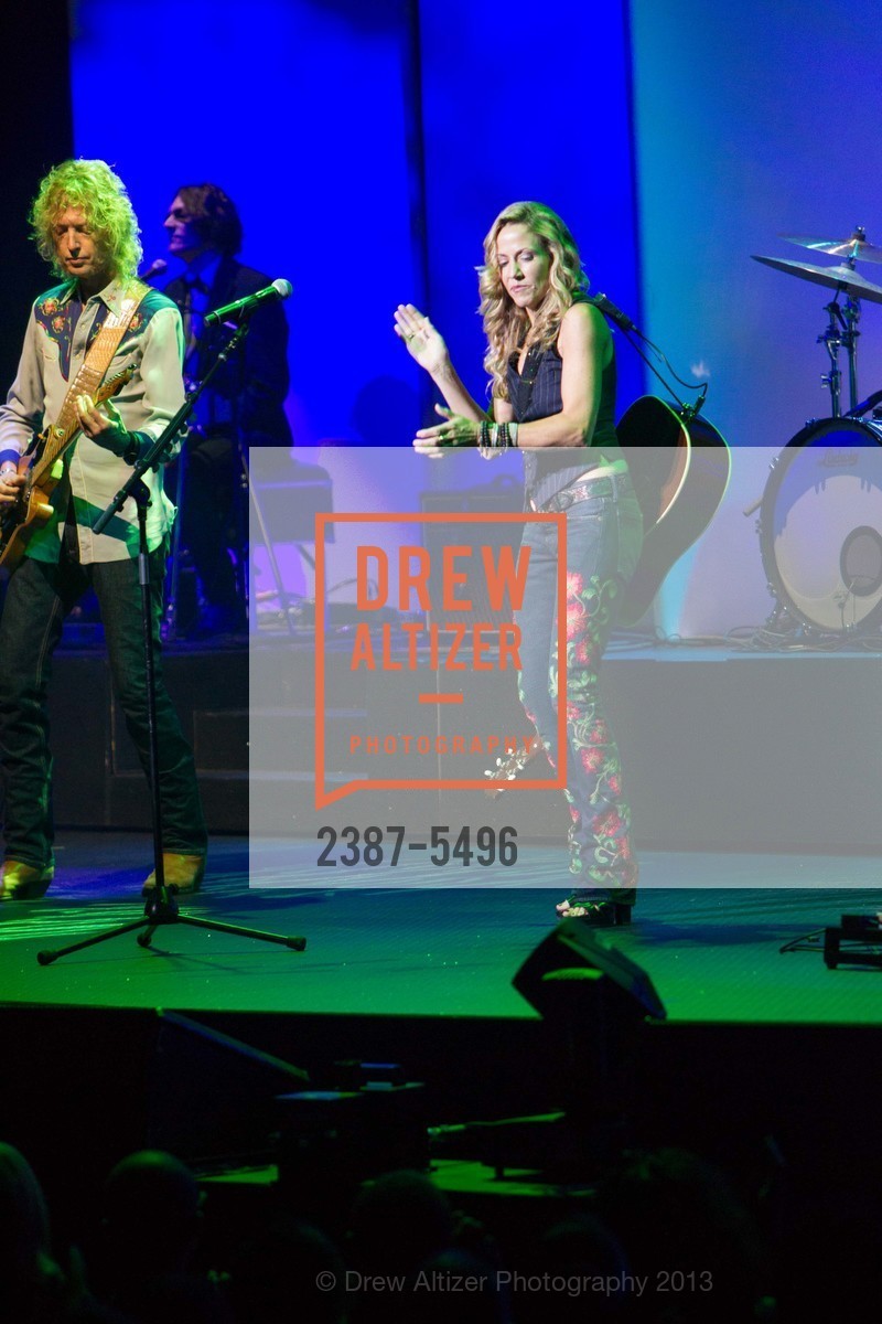 Performance By Sheryl Crow, Photo #2387-5496