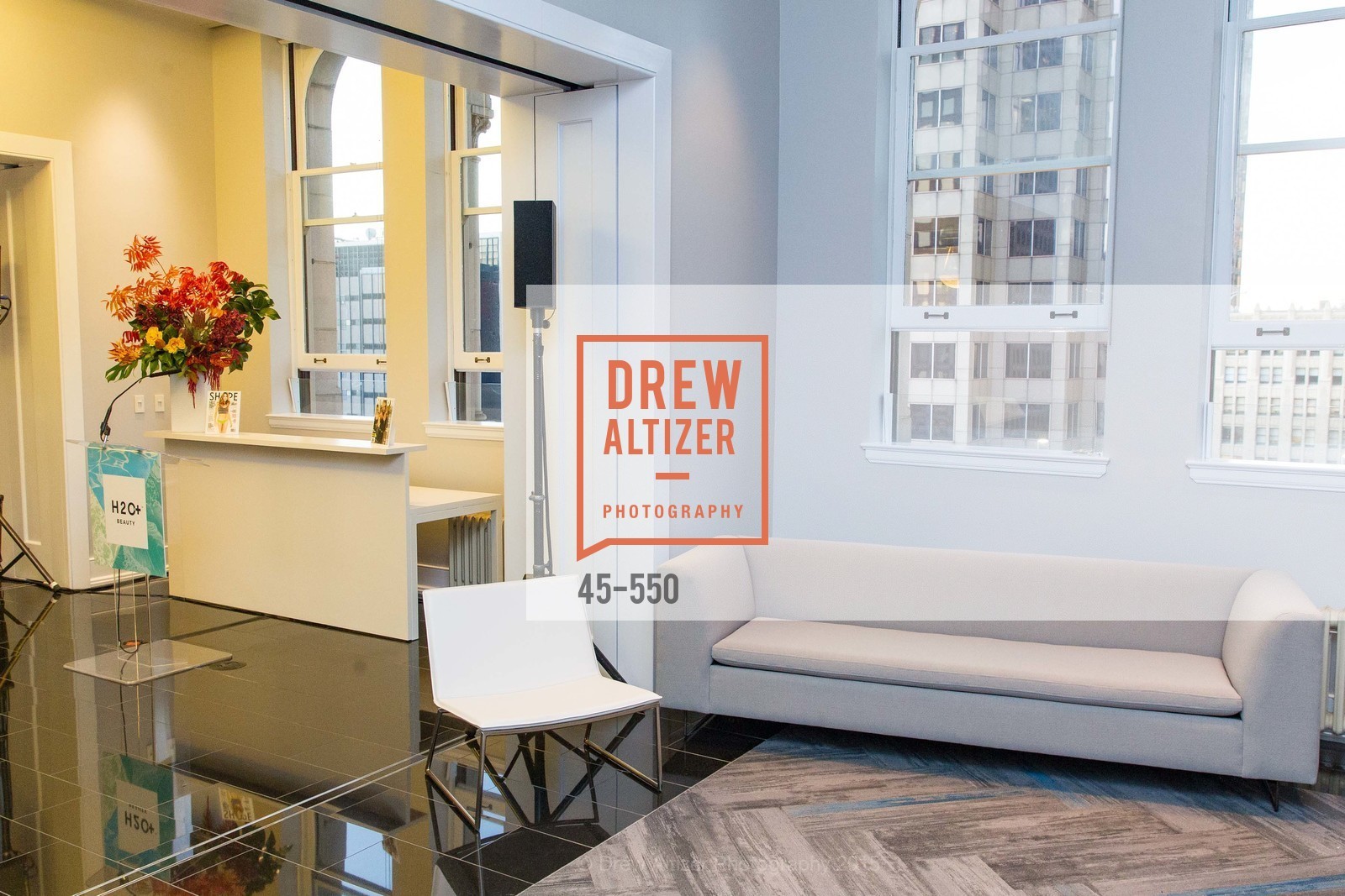 Atmosphere, H2O+ World Headquarters Opening: A New Beauty for the Bay, 111 Sutter St. 111 Sutter Street, 22nd Floor, November 18th, 2015,Drew Altizer, Drew Altizer Photography, full-service agency, private events, San Francisco photographer, photographer california
