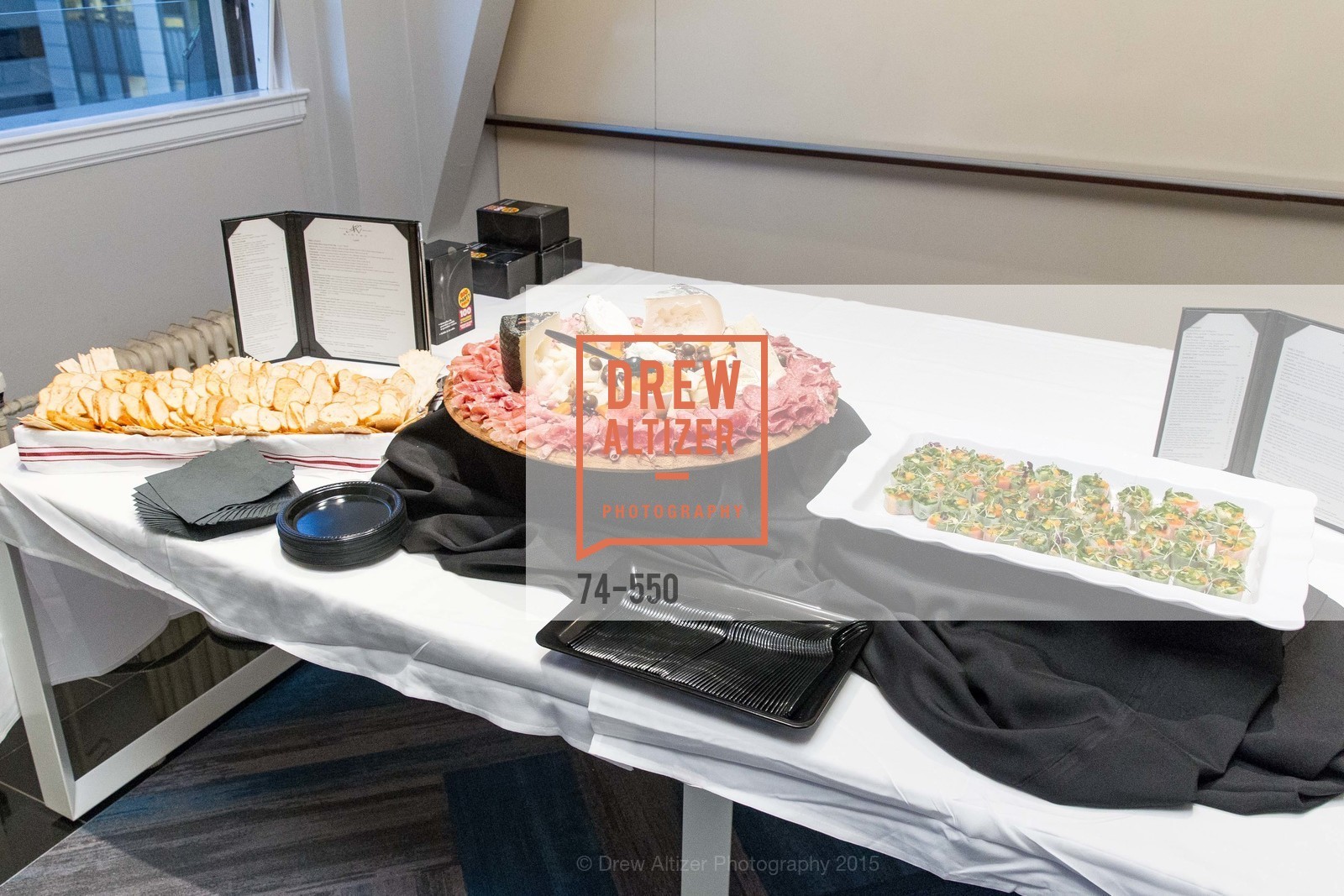 Atmosphere, H2O+ World Headquarters Opening: A New Beauty for the Bay, 111 Sutter St. 111 Sutter Street, 22nd Floor, November 18th, 2015,Drew Altizer, Drew Altizer Photography, full-service agency, private events, San Francisco photographer, photographer california