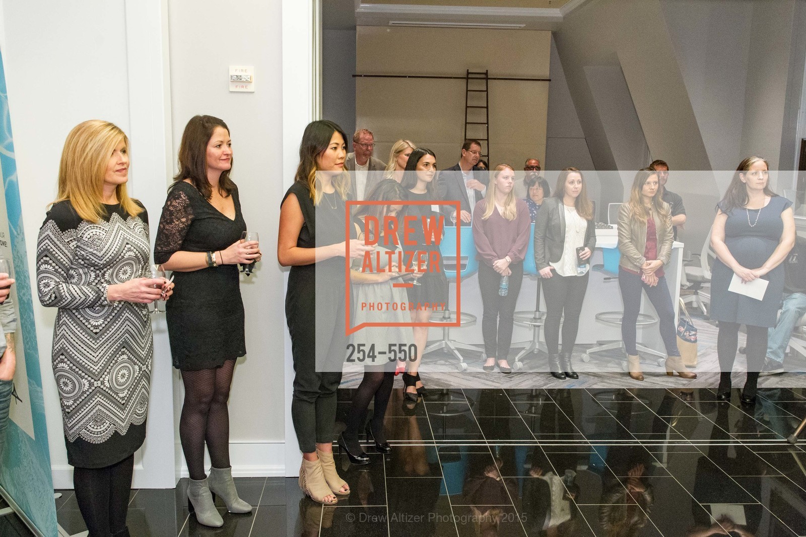 Atmosphere, H2O+ World Headquarters Opening: A New Beauty for the Bay, 111 Sutter St. 111 Sutter Street, 22nd Floor, November 18th, 2015,Drew Altizer, Drew Altizer Photography, full-service agency, private events, San Francisco photographer, photographer california