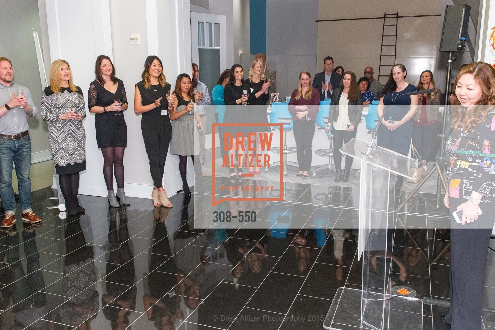 Atmosphere, H2O+ World Headquarters Opening: A New Beauty for the Bay, 111 Sutter St. 111 Sutter Street, 22nd Floor, November 18th, 2015,Drew Altizer, Drew Altizer Photography, full-service agency, private events, San Francisco photographer, photographer california