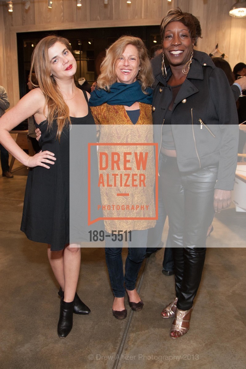 Sophia Phillips, Sally Phillips, Felicia Gaston, MILL VALLEY FILM FESTIVAL 2013 Honors Steve McQueen and Chiwetel Ejiofor, US, October 11th, 2013, Photo #189-5511 Sophia Phillips, Sally Phillips, Felicia Gaston, Photo #189-5511