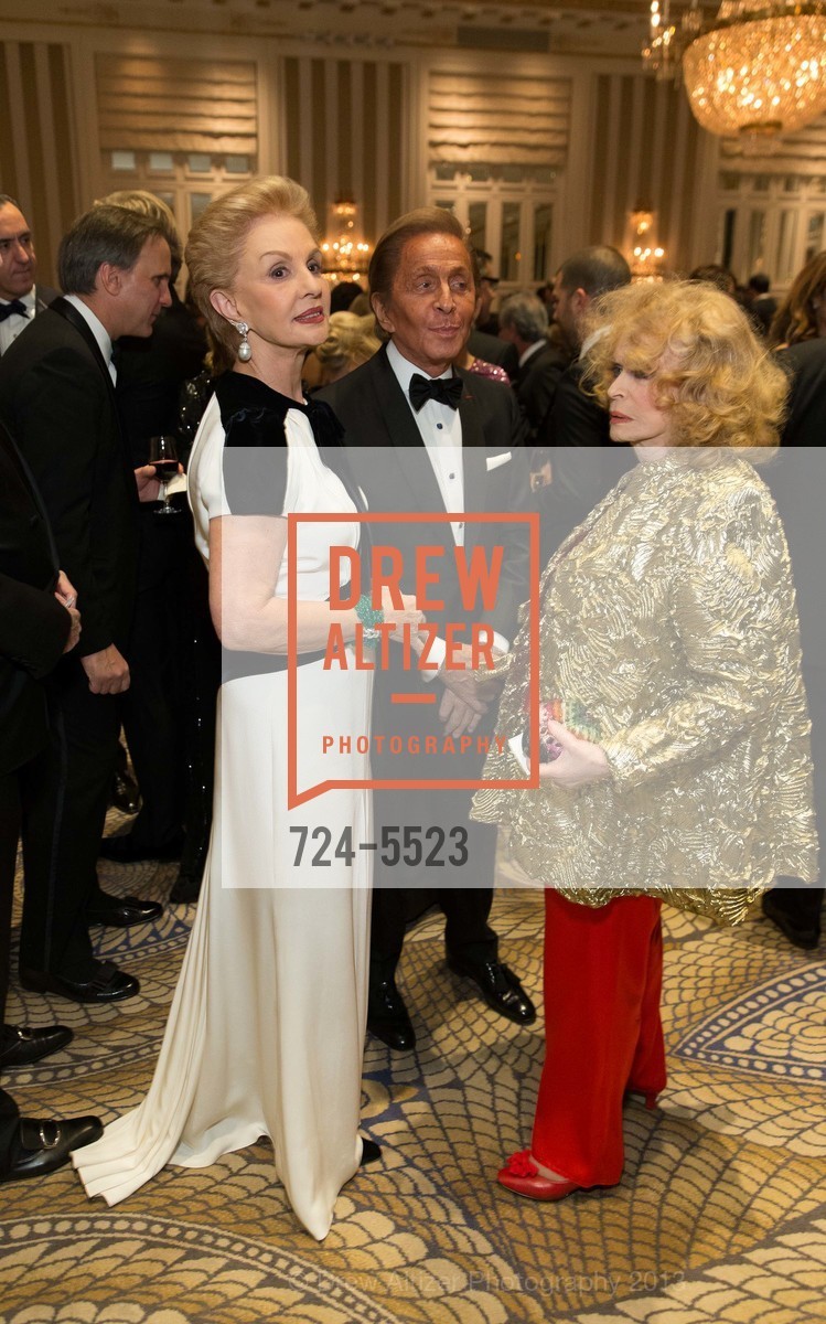 Carolina Herrera, Valentino Garavani, Aileen Mehle, Photo #724-5523