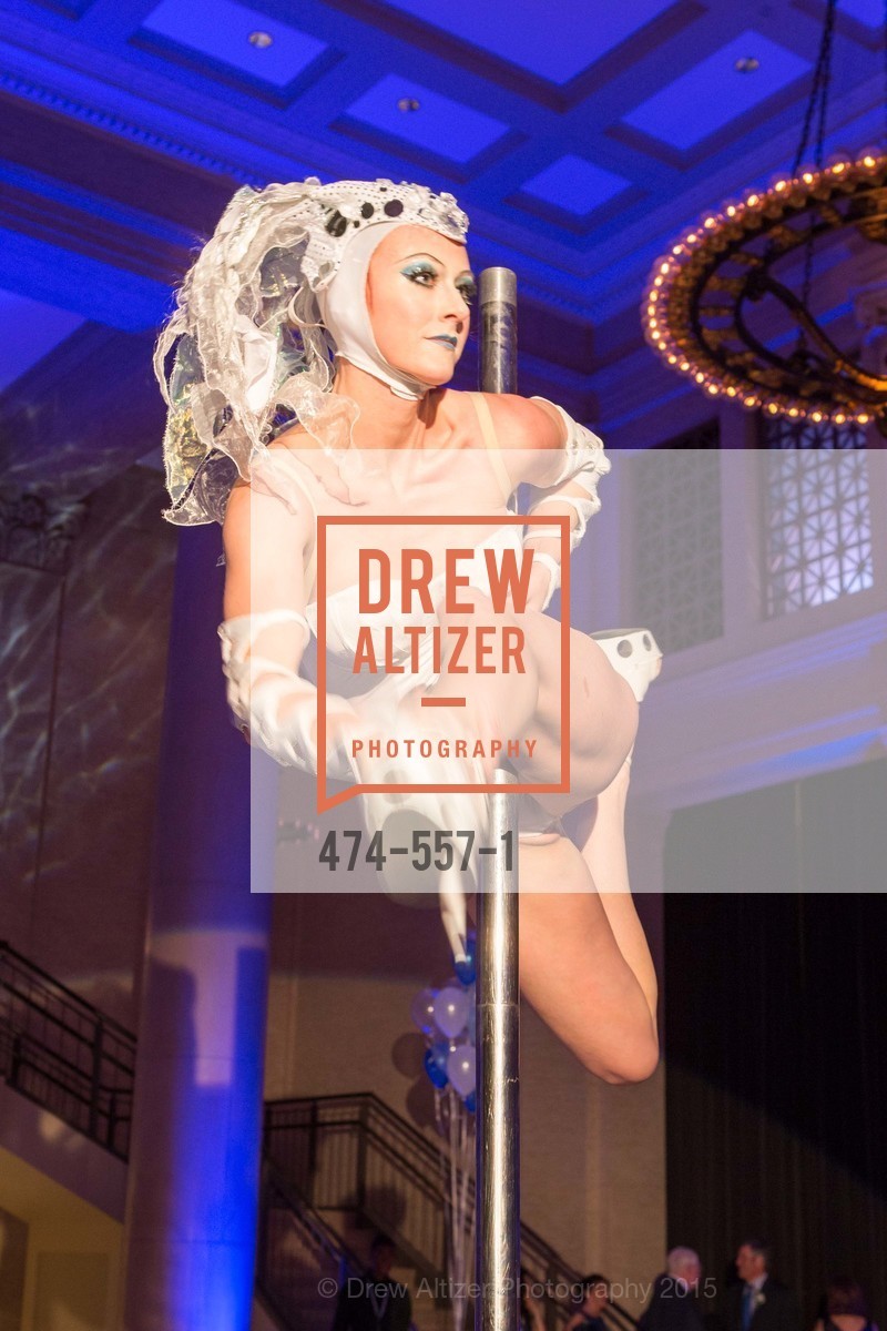 Performance, Cirque du Soiree 2015, The Bentley Reserve. 2525 Van Ness St, November 19th, 2015,Drew Altizer, Drew Altizer Photography, full-service agency, private events, San Francisco photographer, photographer california