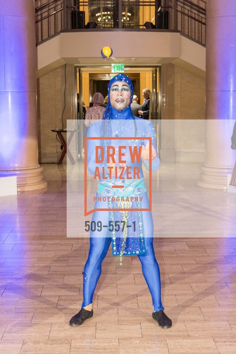 Performance, Cirque du Soiree 2015, The Bentley Reserve. 2525 Van Ness St, November 19th, 2015,Drew Altizer, Drew Altizer Photography, full-service event agency, private events, San Francisco photographer, photographer California