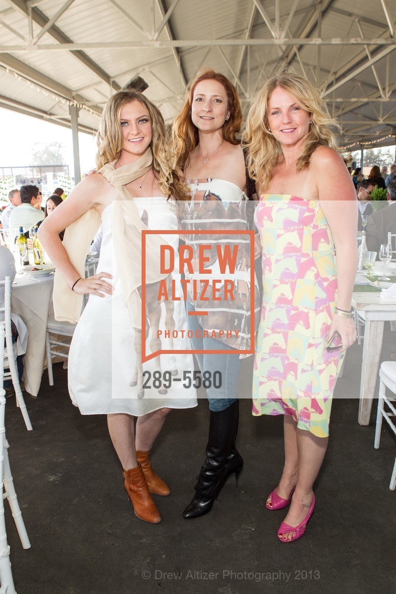 Kayleigh Mattoon, Larissa McCalla, Jenny Harris, Photo #289-5580