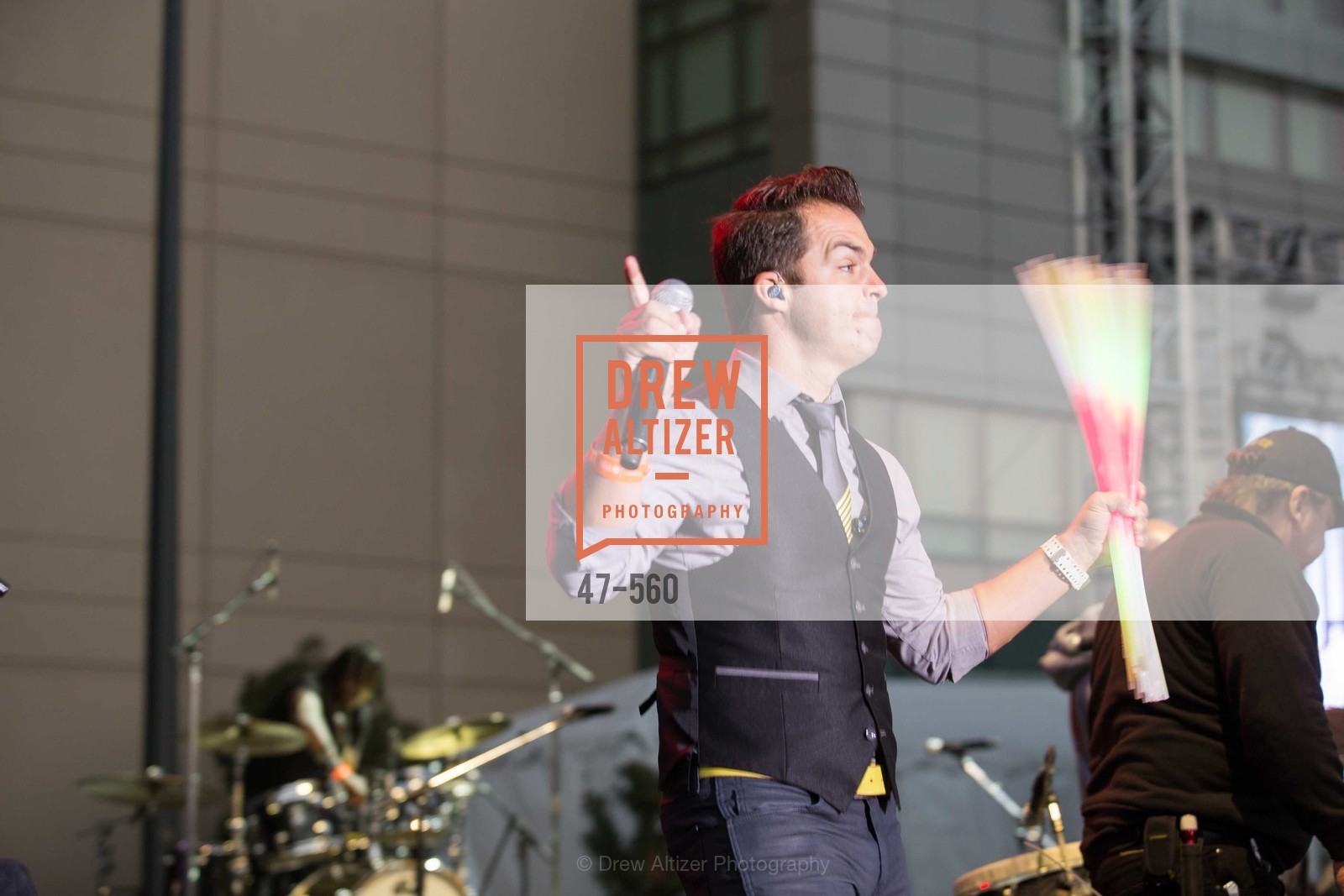 Performance By DJ Cory Live!, UCSF Medical Center HARD HAT WALK & LIGHTS ON FESTIVAL, US, September 6th, 2014,Drew Altizer, Drew Altizer Photography, full-service agency, private events, San Francisco photographer, photographer california