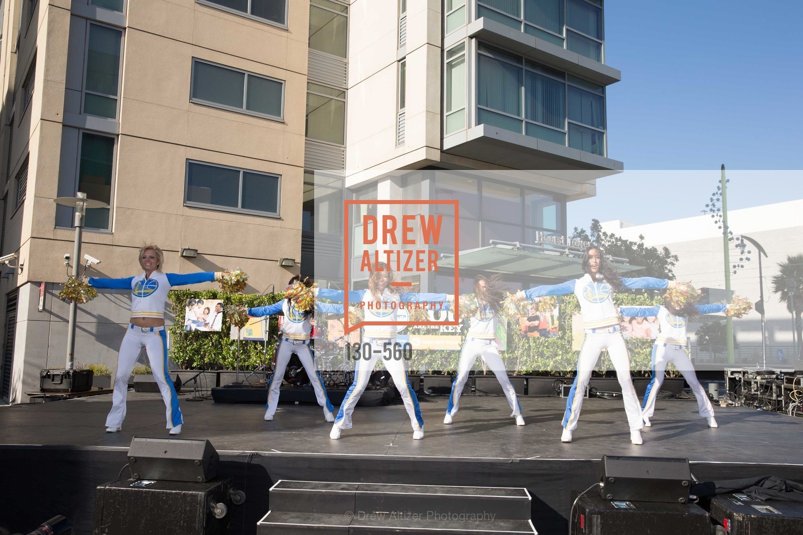 Performance, UCSF Medical Center HARD HAT WALK & LIGHTS ON FESTIVAL, US, September 6th, 2014,Drew Altizer, Drew Altizer Photography, full-service agency, private events, San Francisco photographer, photographer california
