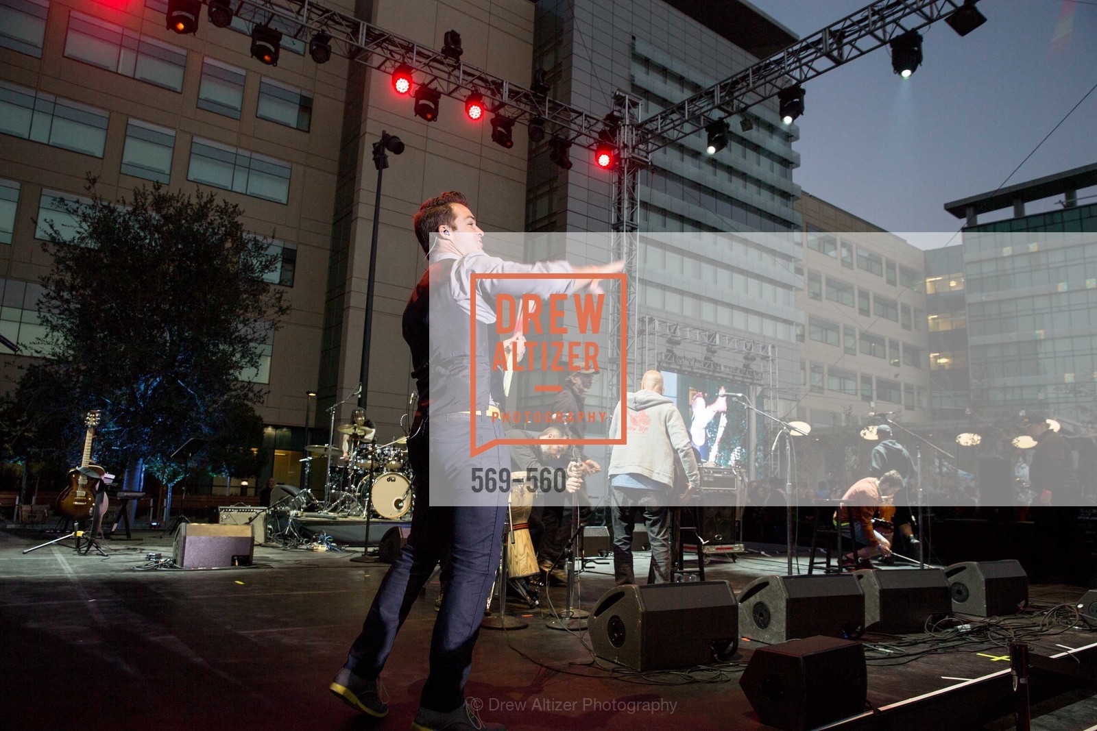 Performance By DJ Cory Live!, UCSF Medical Center HARD HAT WALK & LIGHTS ON FESTIVAL, US, September 6th, 2014,Drew Altizer, Drew Altizer Photography, full-service agency, private events, San Francisco photographer, photographer california