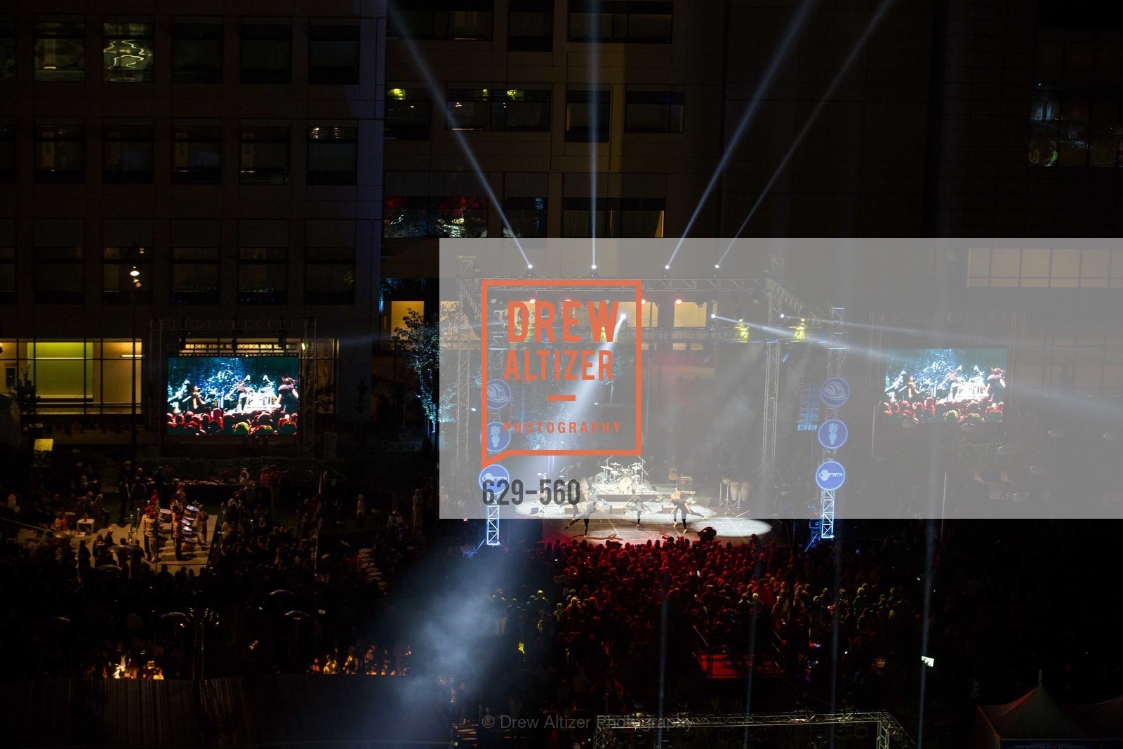 Performance, UCSF Medical Center HARD HAT WALK & LIGHTS ON FESTIVAL, US, September 6th, 2014,Drew Altizer, Drew Altizer Photography, full-service agency, private events, San Francisco photographer, photographer california