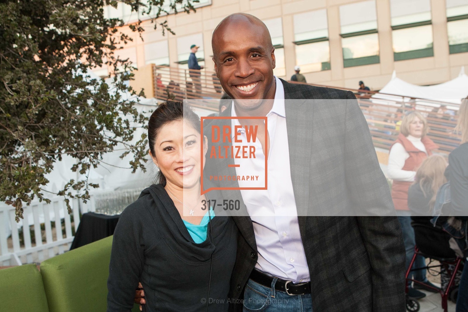 Kristi Yamaguchi, Barry Bonds, UCSF Medical Center HARD HAT WALK & LIGHTS ON FESTIVAL, US, September 6th, 2014,Drew Altizer, Drew Altizer Photography, full-service agency, private events, San Francisco photographer, photographer california