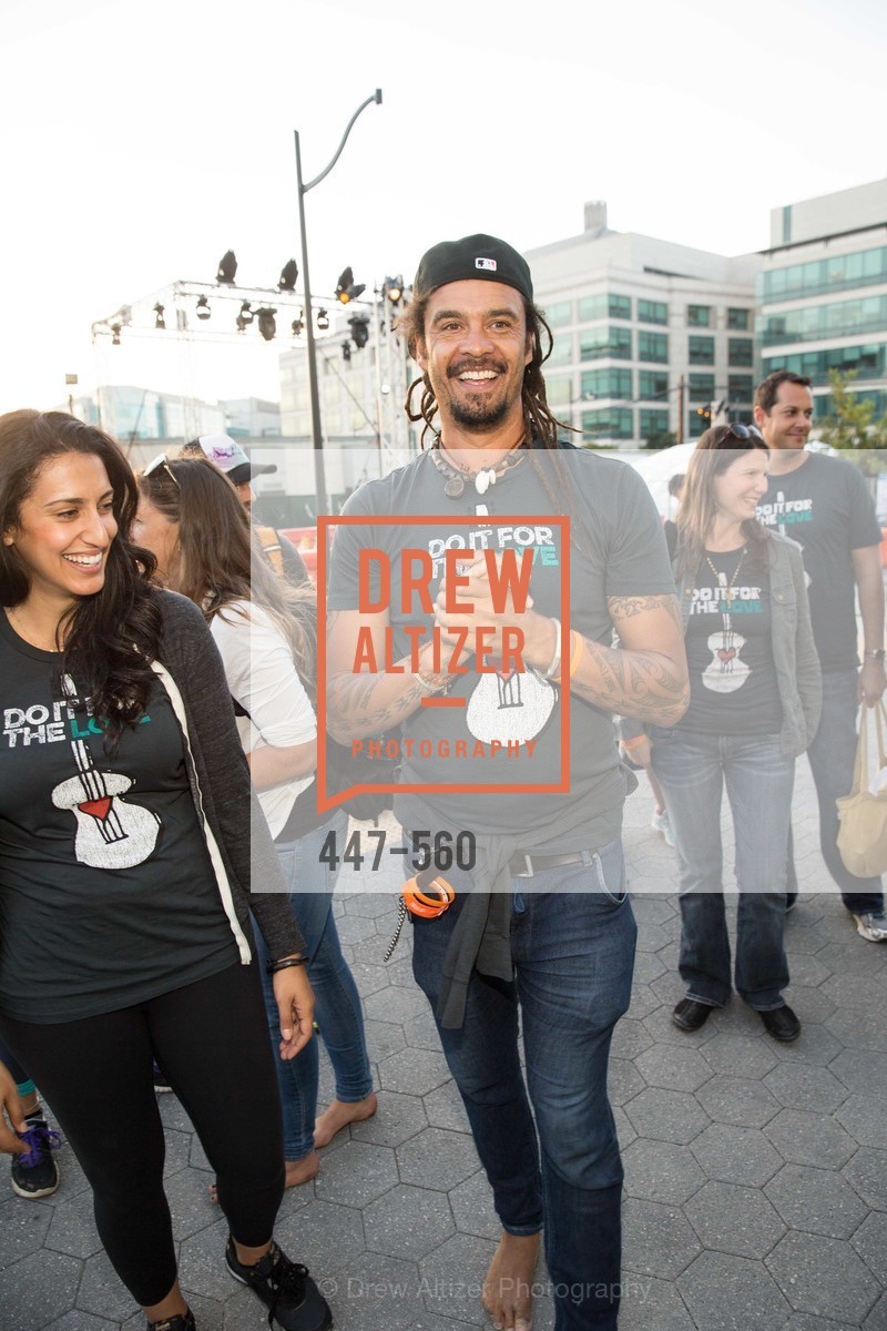 Sara Agah, Michael Franti, UCSF Medical Center HARD HAT WALK & LIGHTS ON FESTIVAL, US, September 6th, 2014,Drew Altizer, Drew Altizer Photography, full-service agency, private events, San Francisco photographer, photographer california