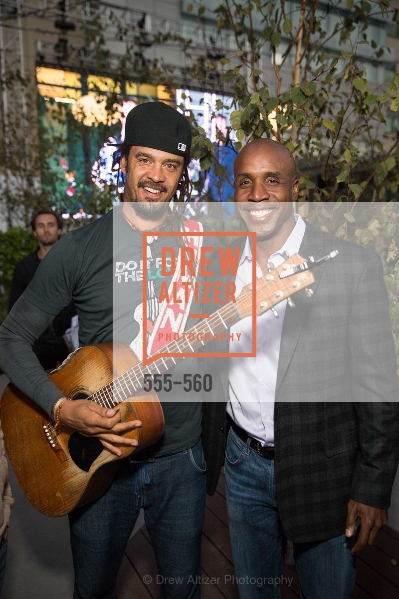 Michael Franti, Barry Bonds, UCSF Medical Center HARD HAT WALK & LIGHTS ON FESTIVAL, US, September 6th, 2014,Drew Altizer, Drew Altizer Photography, full-service agency, private events, San Francisco photographer, photographer california