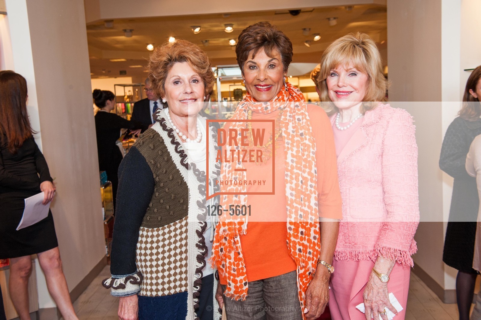 Linda Fernando, Clover Worland, Nancy Greenbach, NEIMAN MARCUS and PENINSULA VOLUNTEERS Hold Baccarat Vase Event Featuring Judy Sieber, US, April 4th, 2013, Photo #126-5601 Linda Fernando, Clover Worland, Nancy Greenbach, Photo #126-5601