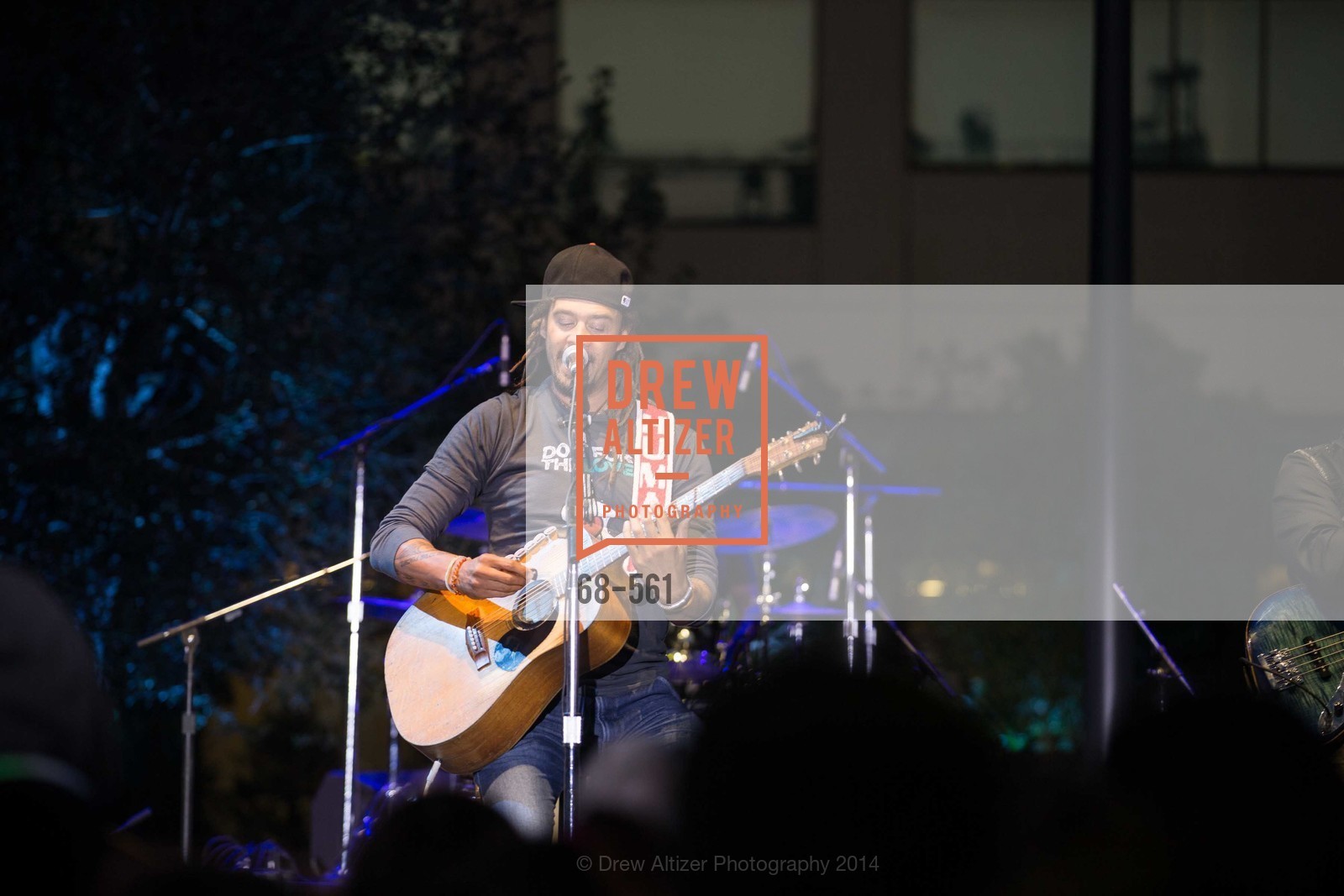Performance By Michael Franti, UCSF Medical Center HARD HAT WALK & LIGHTS ON FESTIVAL, US, September 6th, 2014,Drew Altizer, Drew Altizer Photography, full-service agency, private events, San Francisco photographer, photographer california