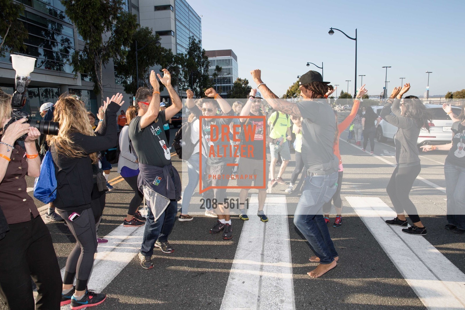 Michael Franti, UCSF Medical Center HARD HAT WALK & LIGHTS ON FESTIVAL, US, September 6th, 2014, Photo #208-561-1 Michael Franti, Photo #208-561-1