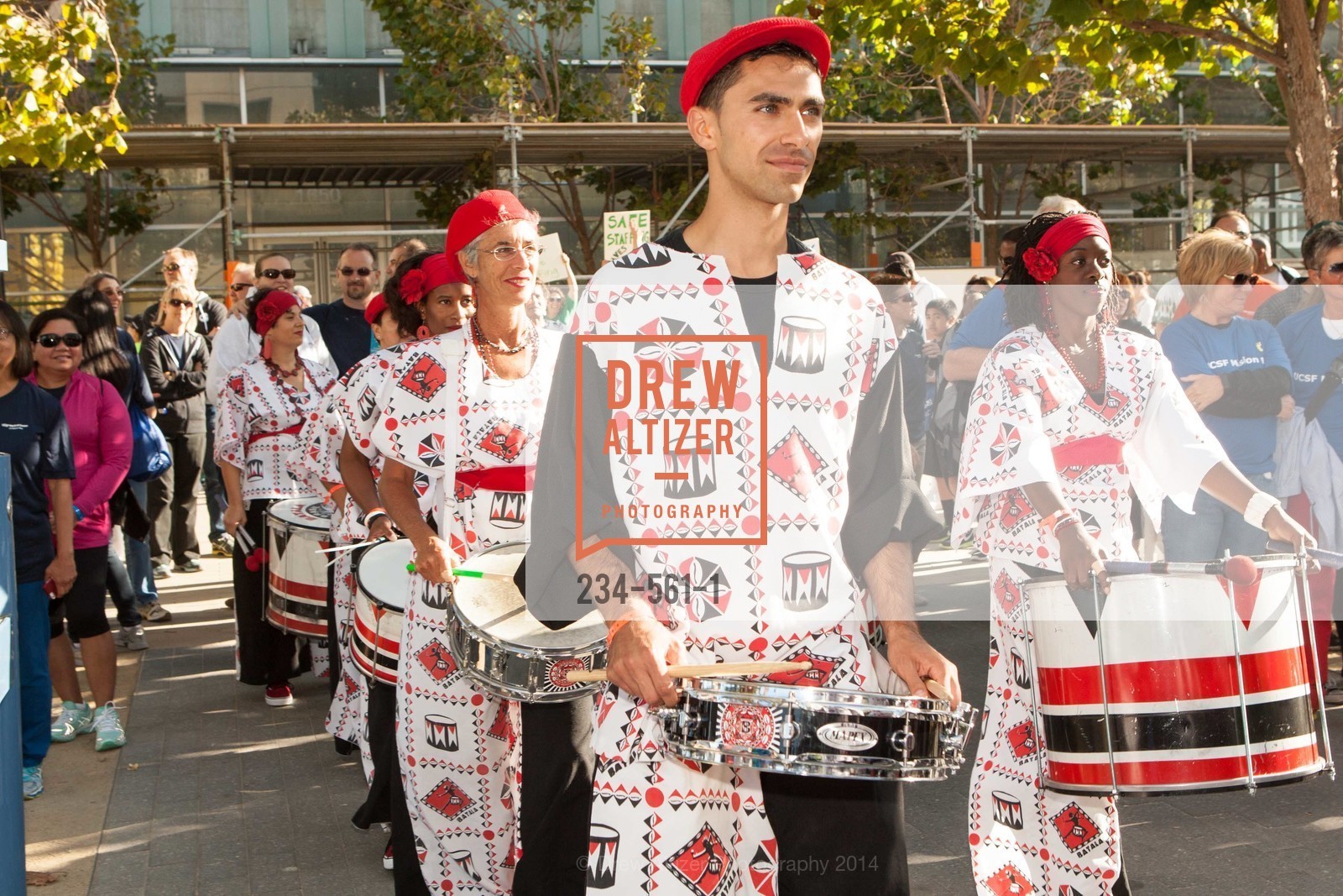 Performance, UCSF Medical Center HARD HAT WALK & LIGHTS ON FESTIVAL, US, September 6th, 2014,Drew Altizer, Drew Altizer Photography, full-service agency, private events, San Francisco photographer, photographer california