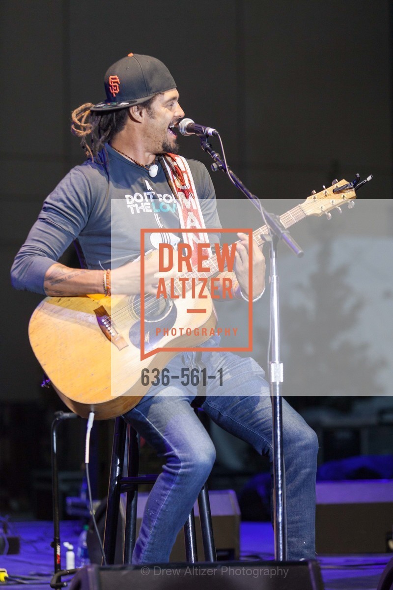 Performance By Michael Franti, UCSF Medical Center HARD HAT WALK & LIGHTS ON FESTIVAL, US, September 6th, 2014,Drew Altizer, Drew Altizer Photography, full-service agency, private events, San Francisco photographer, photographer california