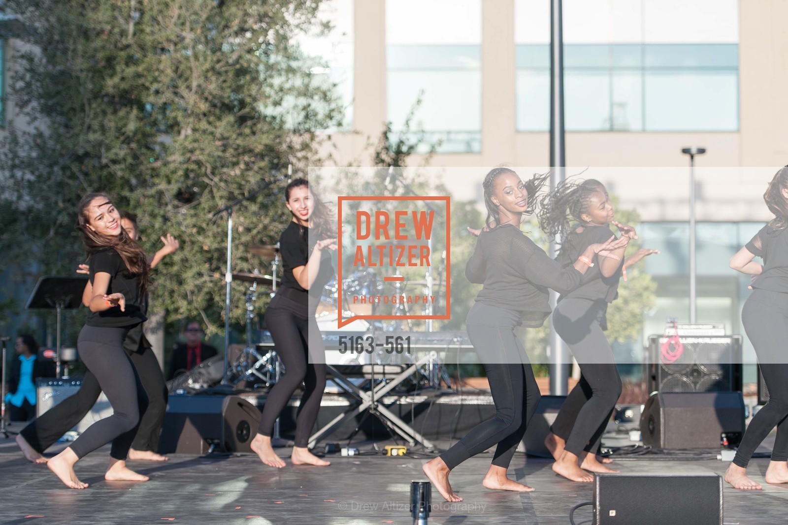 Performance, UCSF Medical Center HARD HAT WALK & LIGHTS ON FESTIVAL, US, September 6th, 2014,Drew Altizer, Drew Altizer Photography, full-service agency, private events, San Francisco photographer, photographer california