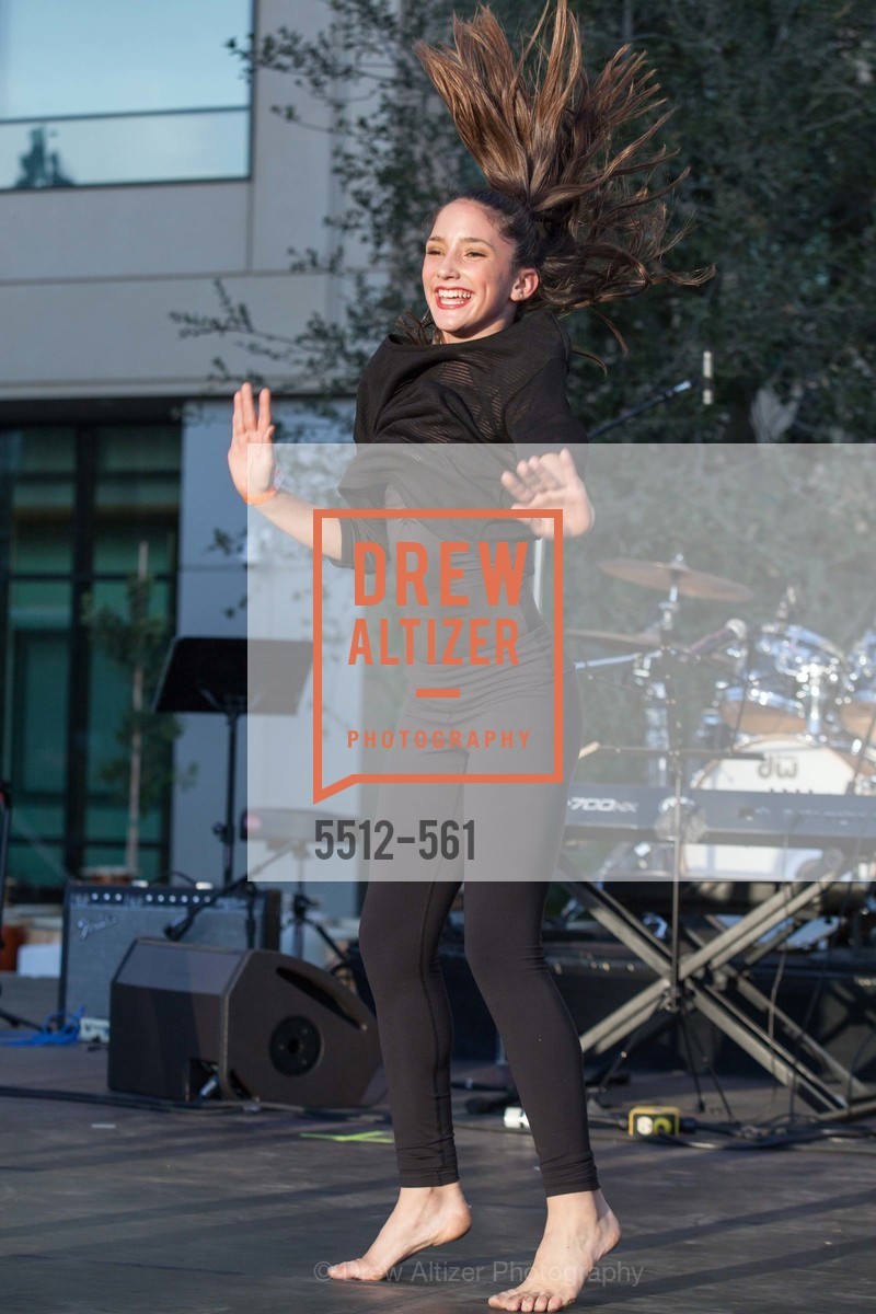 Performance, UCSF Medical Center HARD HAT WALK & LIGHTS ON FESTIVAL, US, September 6th, 2014,Drew Altizer, Drew Altizer Photography, full-service event agency, private events, San Francisco photographer, photographer California