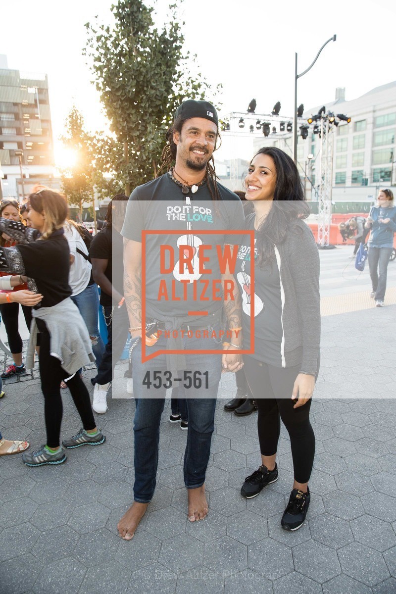 Michael Franti, Sara Agah, UCSF Medical Center HARD HAT WALK & LIGHTS ON FESTIVAL, US, September 6th, 2014,Drew Altizer, Drew Altizer Photography, full-service agency, private events, San Francisco photographer, photographer california