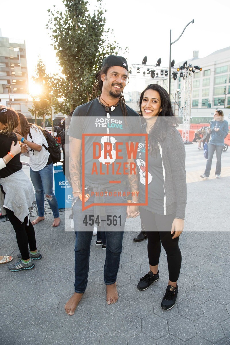 Michael Franti, Sara Agah, UCSF Medical Center HARD HAT WALK & LIGHTS ON FESTIVAL, US, September 6th, 2014,Drew Altizer, Drew Altizer Photography, full-service agency, private events, San Francisco photographer, photographer california