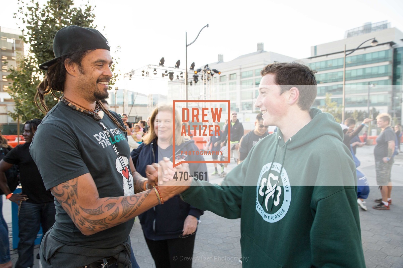 Michael Franti, Joanne Hayes-White, Sean Hayes-White, UCSF Medical Center HARD HAT WALK & LIGHTS ON FESTIVAL, US, Photo #470-561 Michael Franti, Joanne Hayes-White, Sean Hayes-White, Photo #470-561
