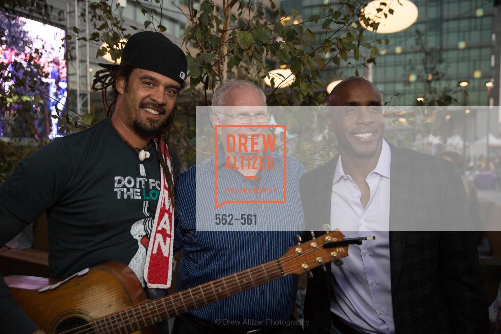 Michael Franti, Mark Laret, Barry Bonds, UCSF Medical Center HARD HAT WALK & LIGHTS ON FESTIVAL, US, Photo #562-561 Michael Franti, Mark Laret, Barry Bonds, Photo #562-561