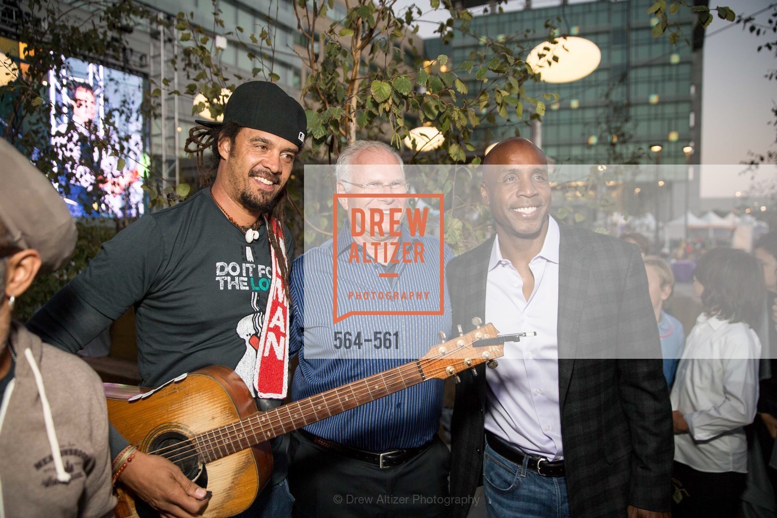 Michael Franti, Mark Laret, Barry Bonds, UCSF Medical Center HARD HAT WALK & LIGHTS ON FESTIVAL, US, Photo #564-561 Michael Franti, Mark Laret, Barry Bonds, Photo #564-561