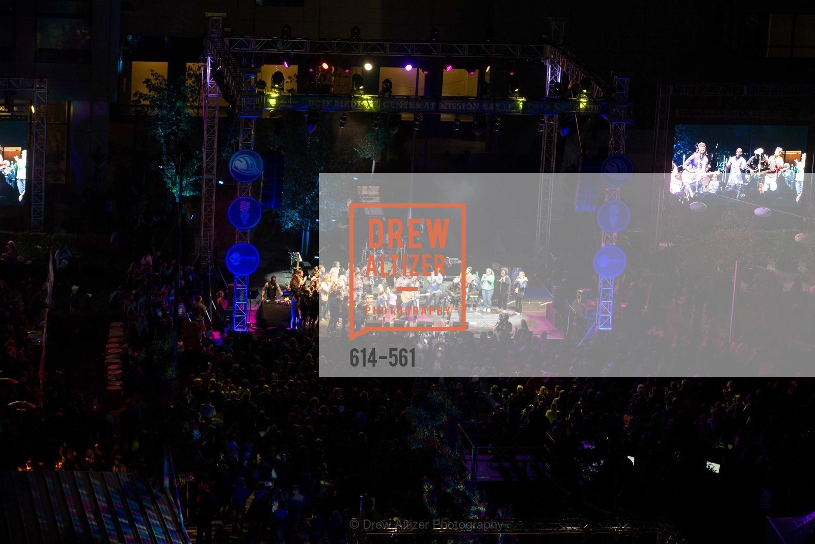 Performance, UCSF Medical Center HARD HAT WALK & LIGHTS ON FESTIVAL, US, September 6th, 2014,Drew Altizer, Drew Altizer Photography, full-service agency, private events, San Francisco photographer, photographer california