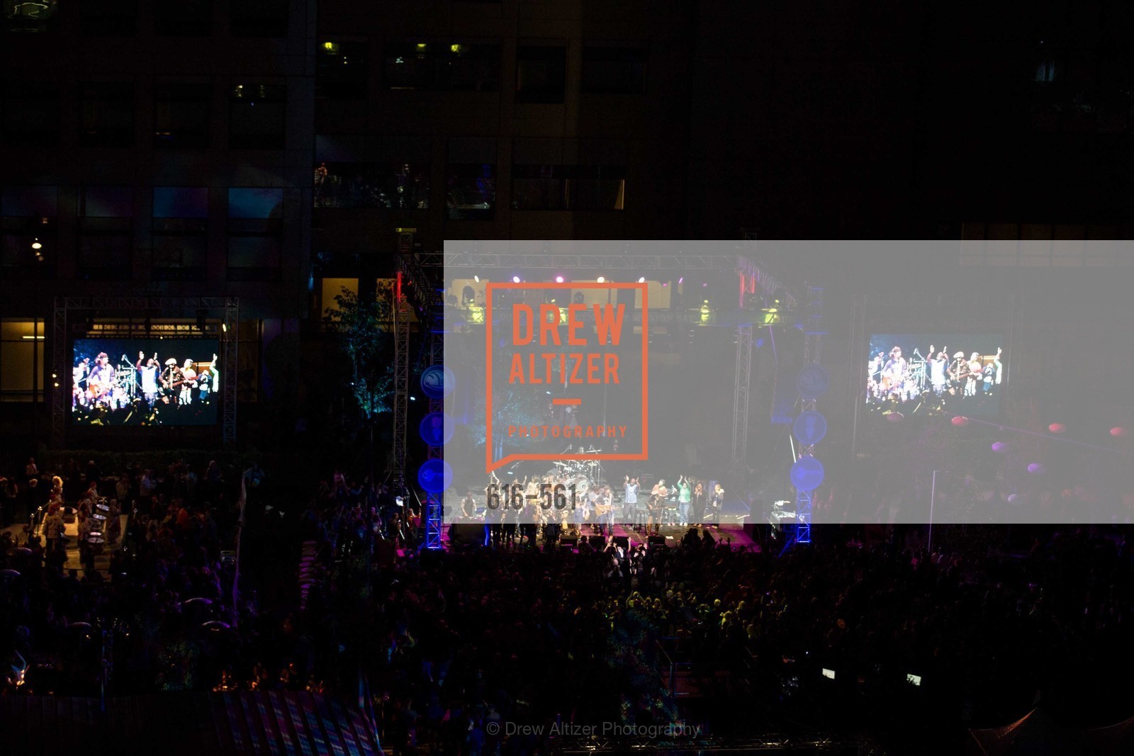Performance, UCSF Medical Center HARD HAT WALK & LIGHTS ON FESTIVAL, US, September 6th, 2014,Drew Altizer, Drew Altizer Photography, full-service agency, private events, San Francisco photographer, photographer california