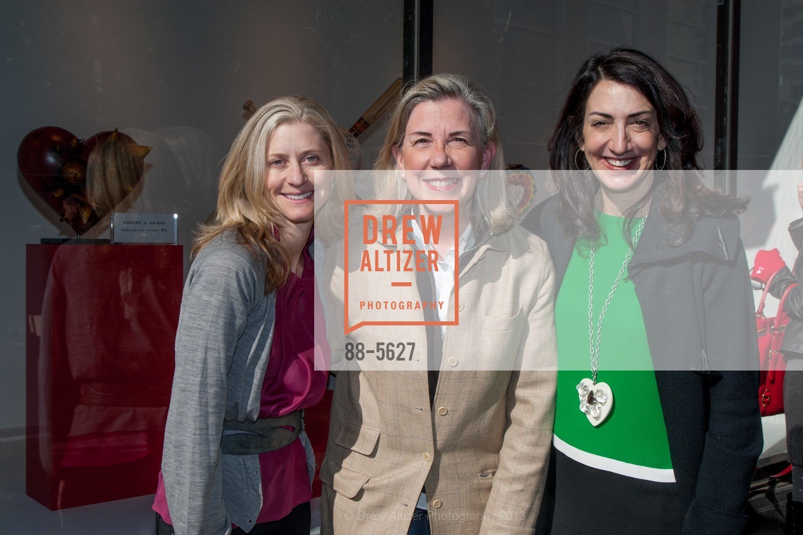 Lisa Hauswirth, Linda Adreveno, Pam Baer, Hearts Unveiling at Macy’s in Union Square, US, January 31st, 2013, Photo #88-5627 Lisa Hauswirth, Linda Adreveno, Pam Baer, Photo #88-5627