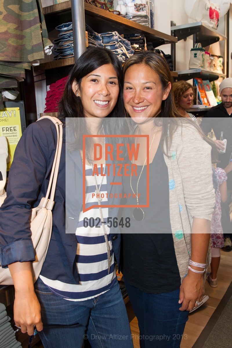 Charina Lumley, Rebecca Bar-cohen, PEEK Kids on Chestnut, US, July 31st, 2013, Photo #602-5648 Charina Lumley, Rebecca Bar-cohen, Photo #602-5648