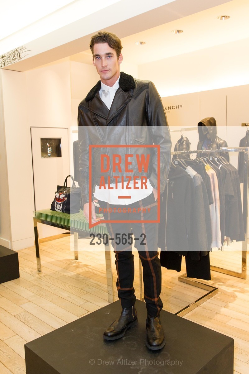 Fashion Show, GLAAD GALA Kick-Off Party Hosted by SAKS FIFTH AVENUE, Saks Fifth Avenue. 384 Post Street, September 12th, 2014,Drew Altizer, Drew Altizer Photography, full-service agency, private events, San Francisco photographer, photographer california