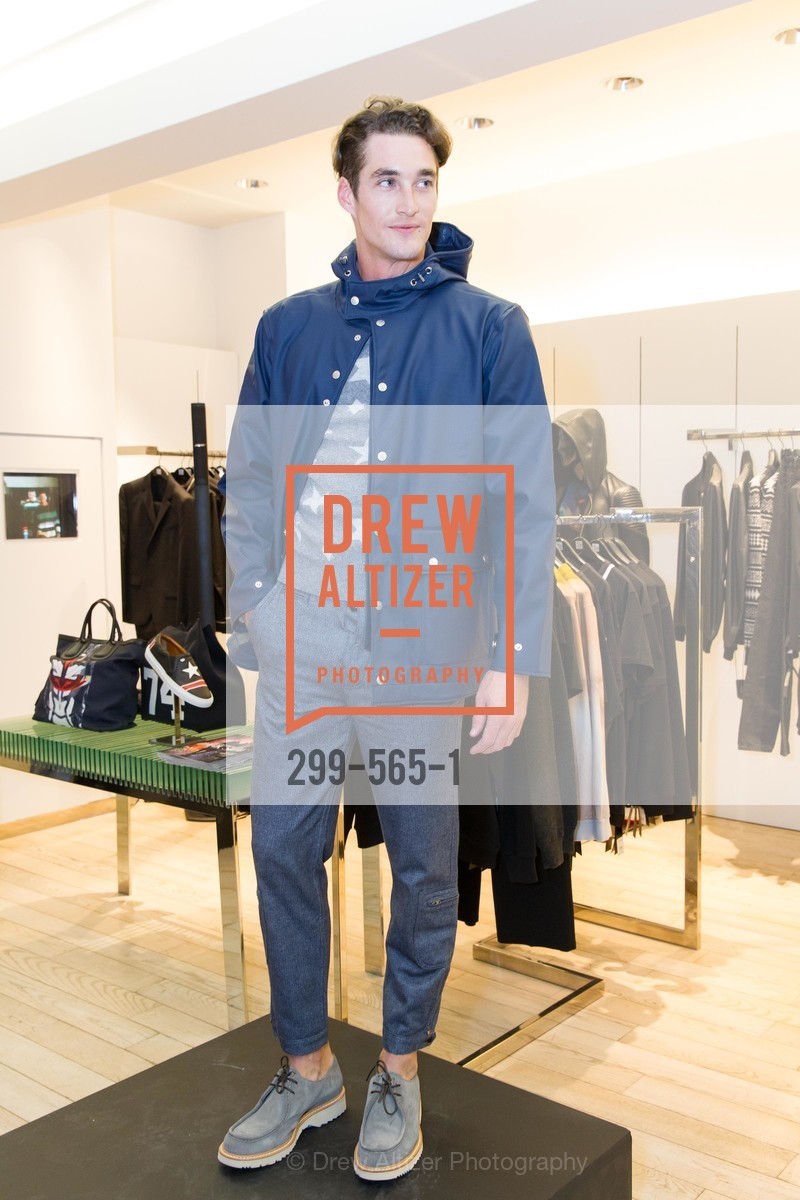 Fashion Show, GLAAD GALA Kick-Off Party Hosted by SAKS FIFTH AVENUE, Saks Fifth Avenue. 384 Post Street, September 12th, 2014,Drew Altizer, Drew Altizer Photography, full-service agency, private events, San Francisco photographer, photographer california