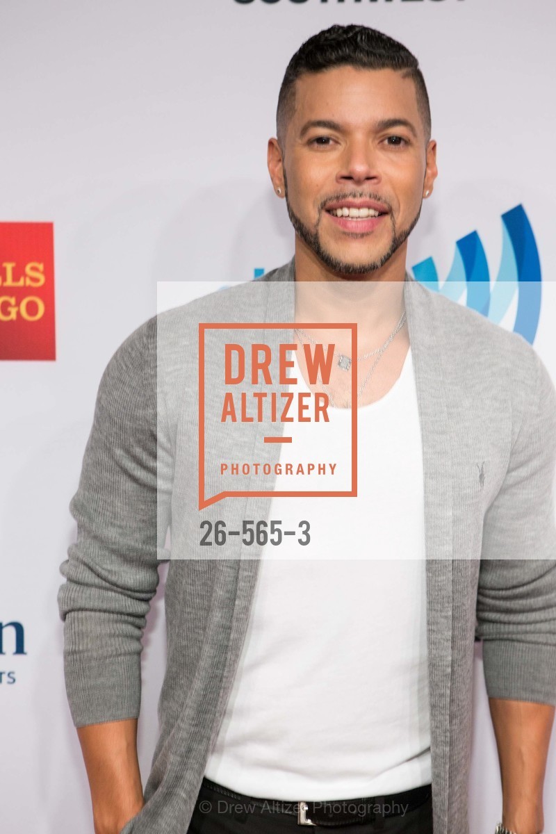 Wilson Cruz, Photo #26-565-3