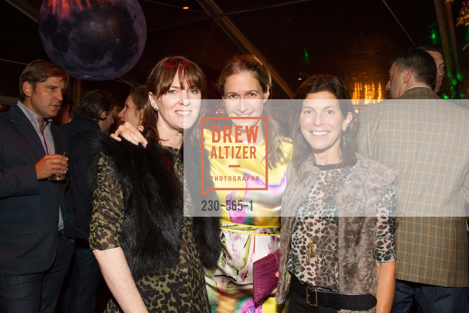 Allison Speer, Nina Stanford, Susan Swig, GLAAD GALA Kick-Off Party Hosted by SAKS FIFTH AVENUE, Saks Fifth Avenue. 384 Post Street, September 12th, 2014, Photo #230-565-1 Allison Speer, Nina Stanford, Susan Swig, Photo #230-565-1