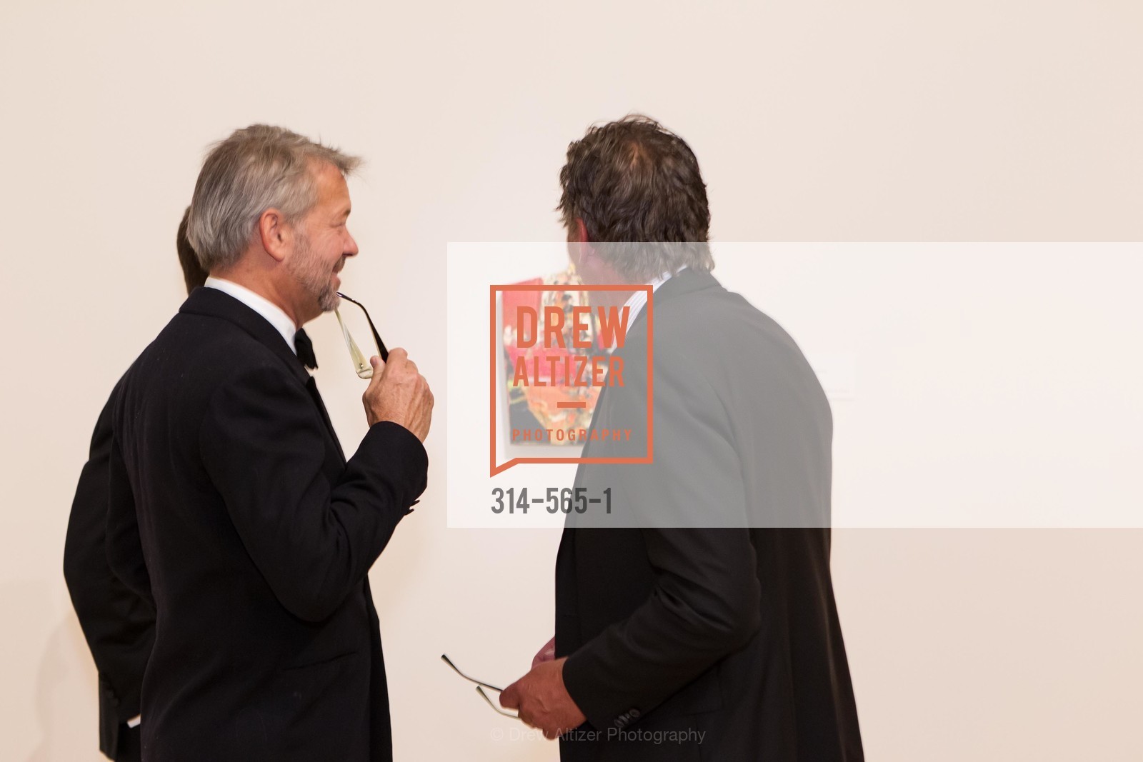 Atmosphere, GLAAD GALA Kick-Off Party Hosted by SAKS FIFTH AVENUE, Saks Fifth Avenue. 384 Post Street, September 12th, 2014,Drew Altizer, Drew Altizer Photography, full-service agency, private events, San Francisco photographer, photographer california
