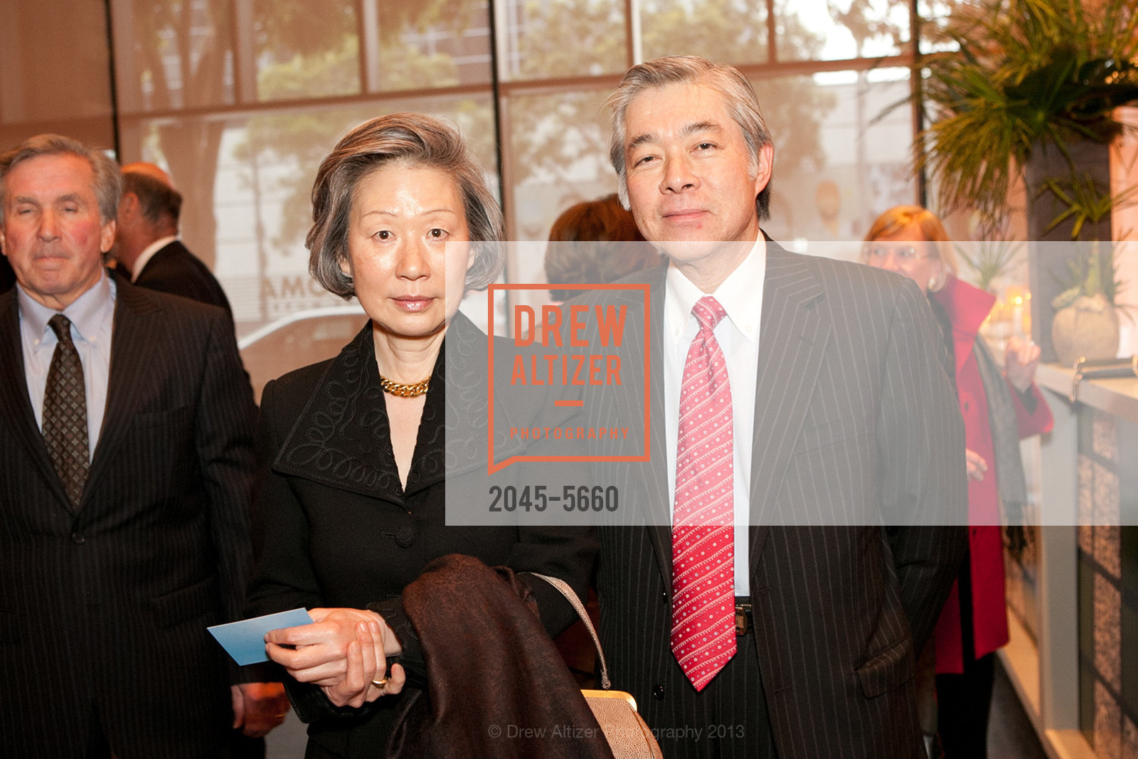 Misako Mitsui, Glen Fukushima, SFMOMA 2013 Director's Circle Dinner, US, March 20th, 2013, Photo #2045-5660 Misako Mitsui, Glen Fukushima, Photo #2045-5660