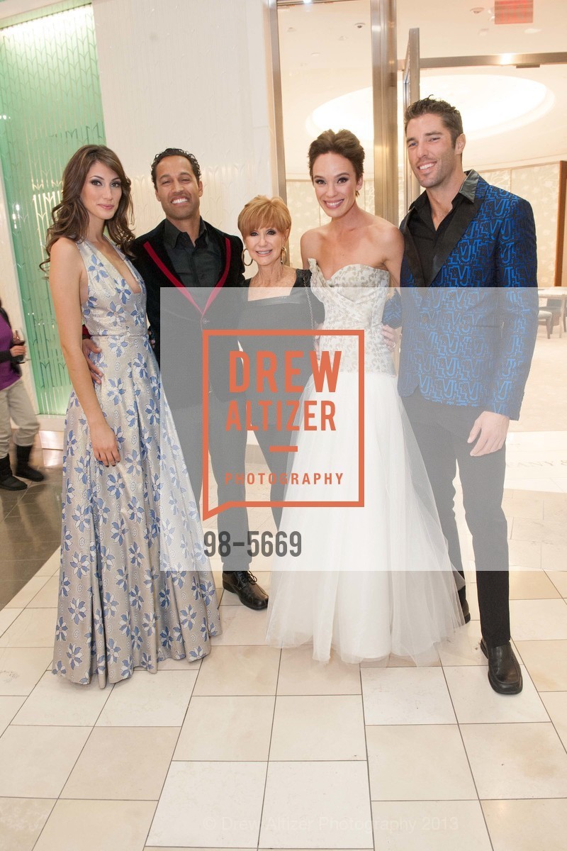 Brianne Lovely, Dustin Miller, Beverly Zeiss, Anya Spiering, Justin Thomas, Photo #98-5669