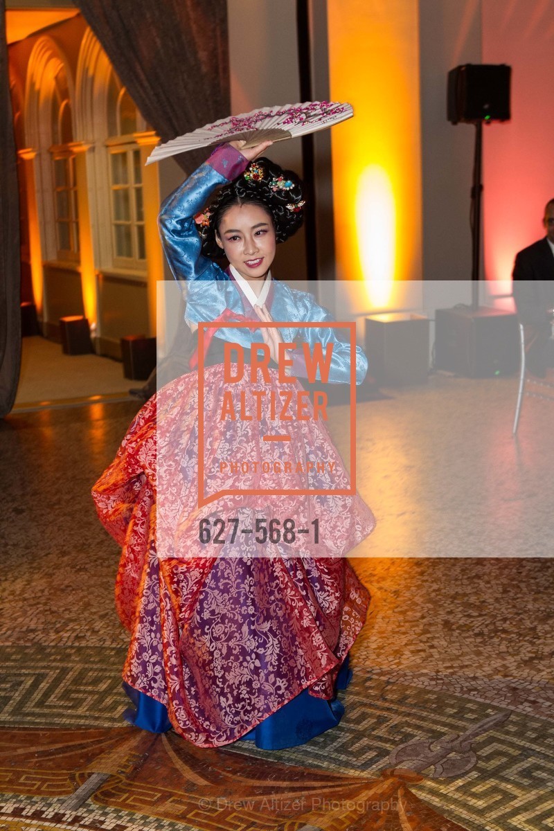 Performance, SOTHEBY'S Hosts a Private Viewing of Highlights from the Collection of MRS. PAUL MELLON, US, September 17th, 2014,Drew Altizer, Drew Altizer Photography, full-service agency, private events, San Francisco photographer, photographer california