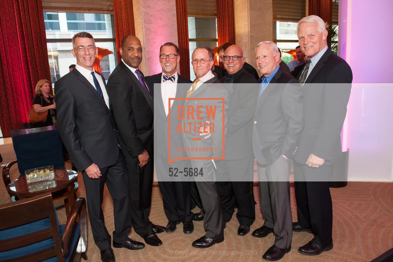 Dave Crimm, Darry Duffie, Wes Freas, Charly Zukow, Daniel Dallabrida, Peter Elting, Peter Bradley, MICHAEL FEINSTEIN At Feinstein's at the NIKKO - Day 2, US, April 30th, 2013, Photo #52-5684 Dave Crimm, Darry Duffie, Wes Freas, Charly Zukow, Daniel Dallabrida, Peter Elting, Peter Bradley, Photo #52-5684
