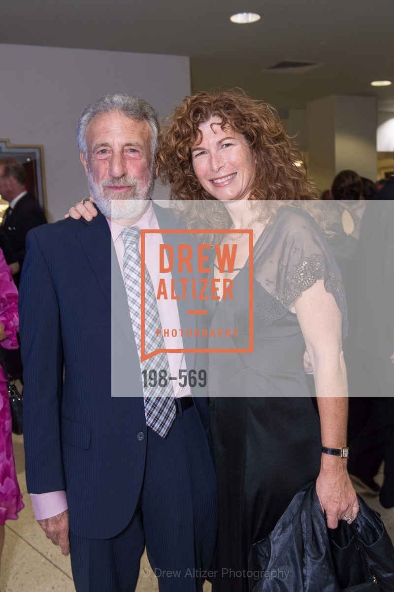 George Zimmer, Laurie Zimmer, Photo #198-569