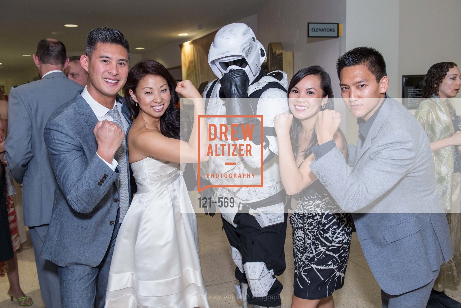Eric Cheung, Jungah Rha, Maryann Lam, Darren Chan, CHABOT Science Center STARLIGHT GALA, US, Photo #121-569 Eric Cheung, Jungah Rha, Maryann Lam, Darren Chan, Photo #121-569