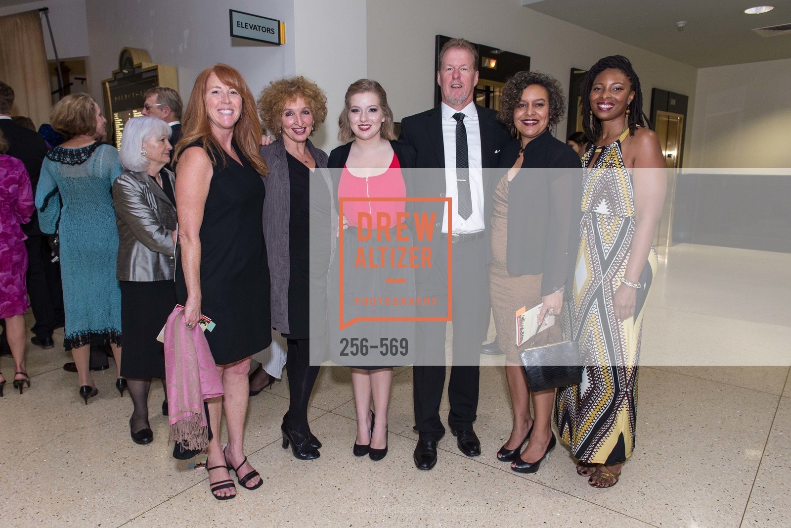 Joan O'Connor, Louise Music, Katrina Smith, Damon Smith, Carol Munroe, Monique Holland, CHABOT Science Center STARLIGHT GALA, US, Photo #256-569 Joan O'Connor, Louise Music, Katrina Smith, Damon Smith, Carol Munroe, Monique Holland, Photo #256-569